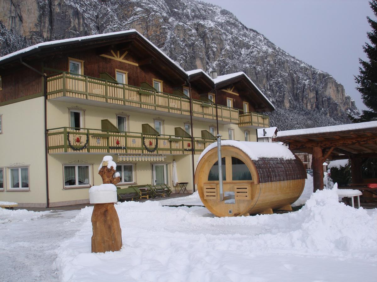 Hotel Garni Relax Fai della Paganella Exterior foto